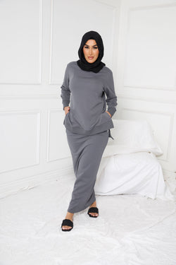 PORSCHA SWEATER | GREY