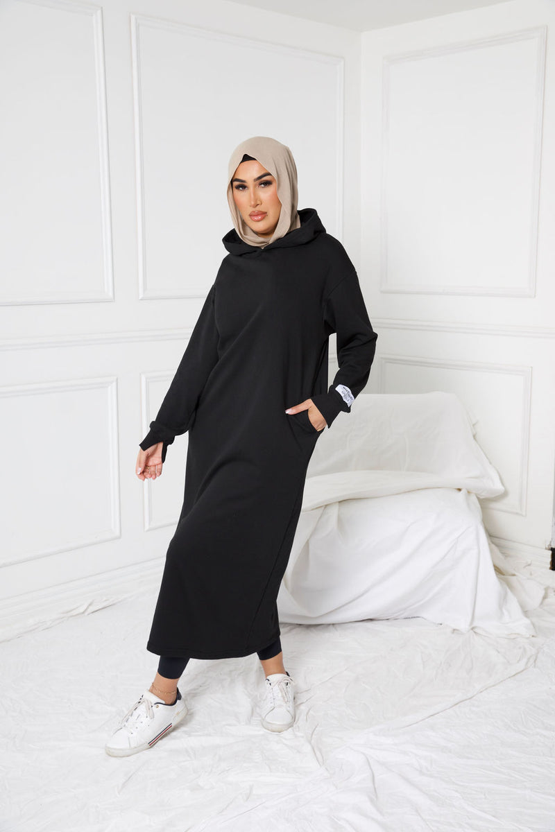 HOODED ROVER SPORTS DRESS | BLACK